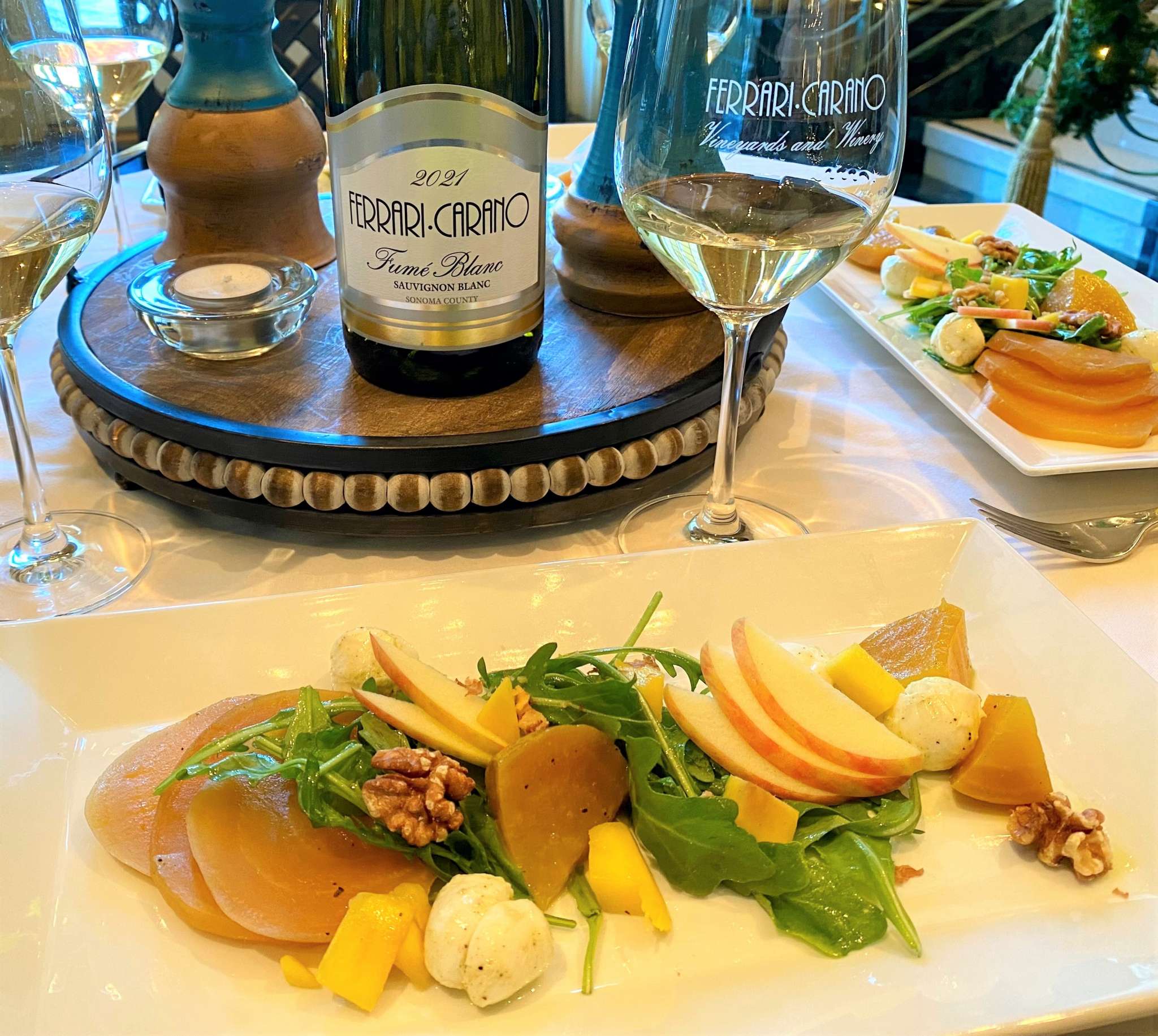 GOLDEN BEET, FRESH MOZZARELLA & ARUGULA SALAD